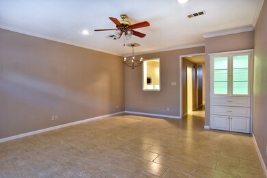 7441 Brompton St unit 7441, Houston, TX 77025 - photo 5