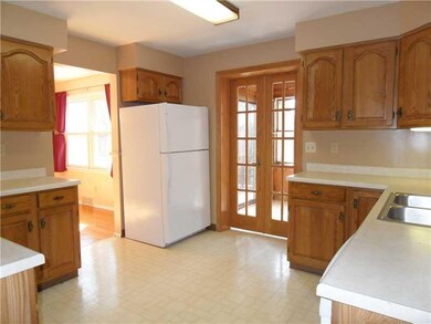 Kitchen. The Kitchen Features Oak Cabinets, Double