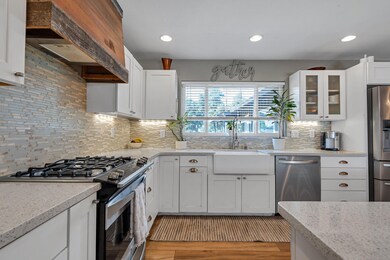 6849 W Waverly Ave, Redding, CA 96001 - photo 5