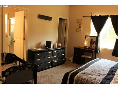 1148 35th Ave, Forest Grove, OR 97116 - photo 6