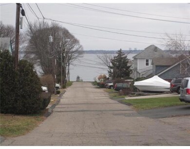 67 Alden Ave, Warwick, RI 02889 - photo 2