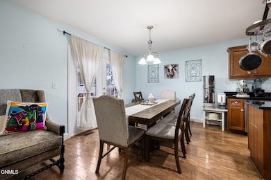 1501 W Pheasant Ridge St, Watford City, ND 58854 - photo 7