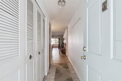 11200 102nd Ave unit 14, Seminole, FL 33778 - photo 6