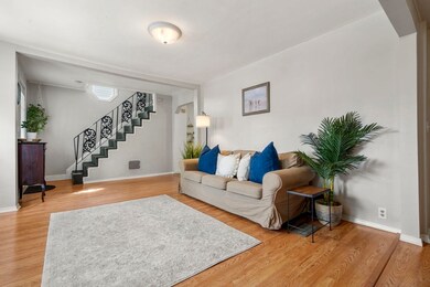 8 Arthur St, Gloucester, MA 01930 - photo 7