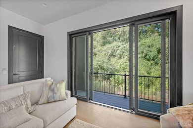 3750 Miami Run, Cincinnati, OH 45227 - photo 3