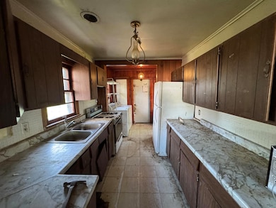 6522 245th Ave kitch angle 1