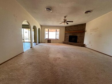 211 Shadow Mountain Dr, Alamogordo, NM 88310 - photo 6