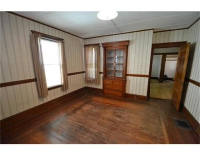 81 Bristol Rd, Medford, MA 02155 - photo 6