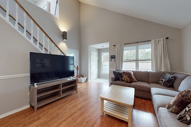 20 Raymond Place unit 3-14B, Danbury, CT 06810 - photo 5