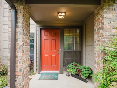 9910 Royal Ln unit 101, Dallas, TX 75231 - photo 3