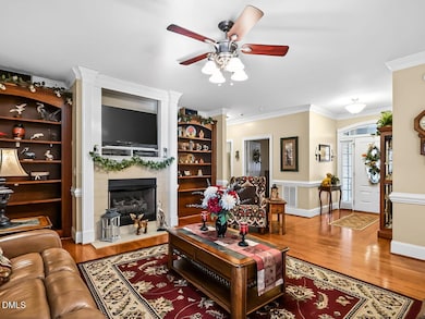 32 Bridgeport Cir, Clayton, NC 27527 - photo 6