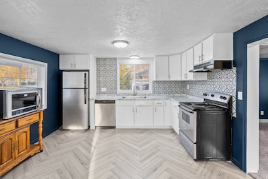 942 E Gentile St, Layton, UT 84041 - photo 4