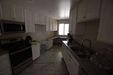 13618 N 108th Dr, Sun City, AZ 85351 - photo 4