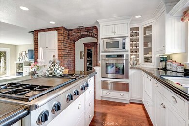 737 Orchard Dr, Paso Robles, CA 93446 - photo 3