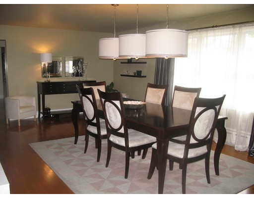 33 Picard Ct, Swansea, MA 02777 - photo 5