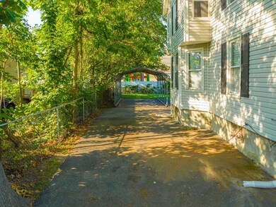 12 Ladd St, Springfield, MA 01109 - photo 7