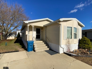 3286 Braeburn St, Jackson, MI 49201 - photo 2