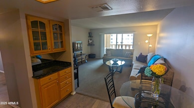 Kitchen w/Dining