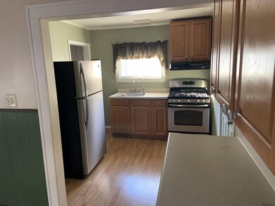 88 Park St, Gloversville, NY 12078 - photo 5