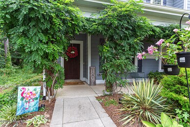 60 Lakeview Dr-LR-JFP-4