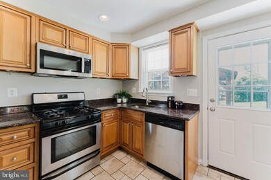 2810 64th Ave, Cheverly, MD 20785 - photo 6