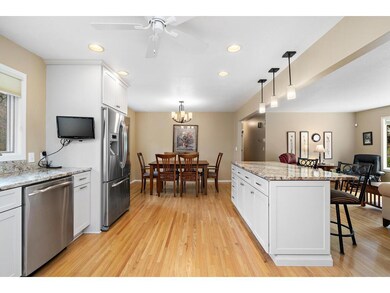 14844 Lloyds Dr, Minnetonka, MN 55345 - photo 7