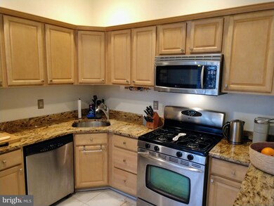 65 Cheverny Ct, Trenton, NJ 08619 - photo 7