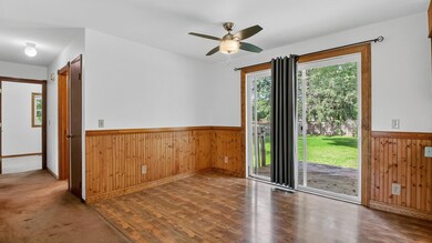 212 Mound Park Dr, Elk Mound, WI 54739 - photo 4