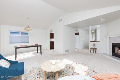 Living Room-20190816-1369