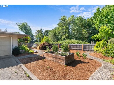 480 Bushnell Ln, Eugene, OR 97404 - photo 3