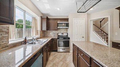 3912 Spring Forest Dr, Pearland, TX 77584 - photo 7