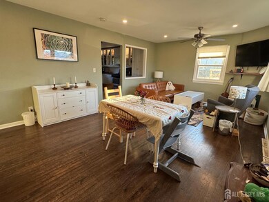 114 Netherwood Ave, Piscataway, NJ 08854 - photo 3