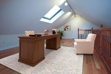 96 Boylston St unit 4, Newton, MA 02467 - photo 4