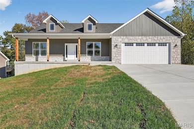 All home pictures are of previously built home with similar finishes.