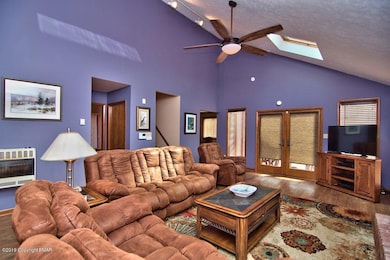 148 Laurel Ln, Blakeslee, PA 18610 - photo 5