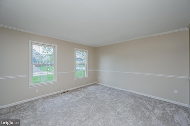 7716 Sandstone Ct, Ellicott City, MD 21043 - photo 4