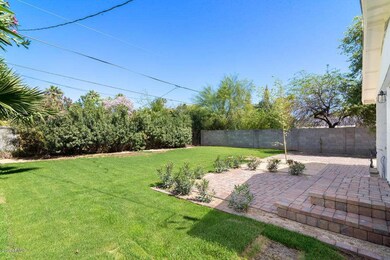 1550 E Cheery Lynn Rd, Phoenix, AZ 85014 - photo 7