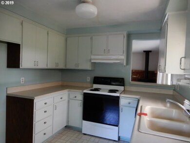 815 N van Duyn St, Eugene, OR 97401 - photo 7