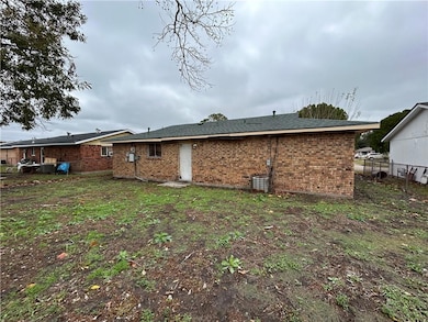 6125 Victorian Dr, Marrero, LA 70072 - photo 5