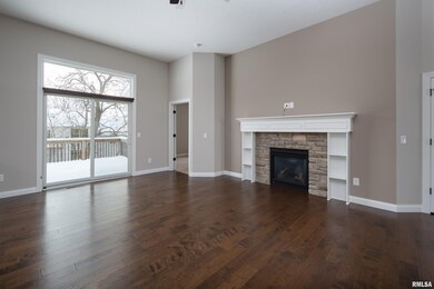 1623 Irish Woods Cir, Davenport, IA 52807 - photo 7