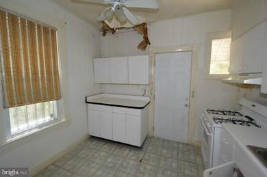 3023 Rayner Ave, Baltimore, MD 21216 - photo 6