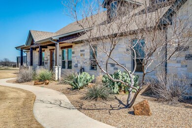 125 Silver Sage Ct, Weatherford, TX 76087 - photo 4