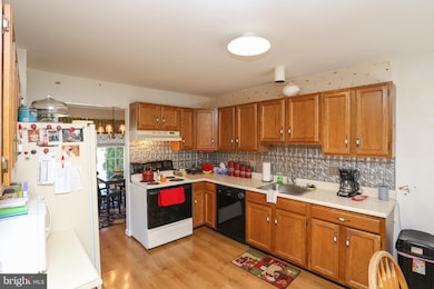 1212 Weddel Ave, Halethorpe, MD 21227 - photo 6