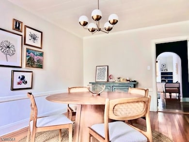 Tudor Hall unit A4, Englewood, NJ 07631 - photo 3