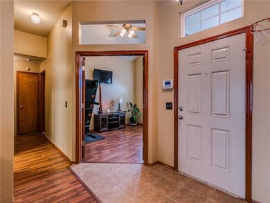 605 Loyd Ln, Moore, OK 73160 - photo 6