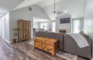 117 Temple, Newburgh, IN 47630 - photo 4