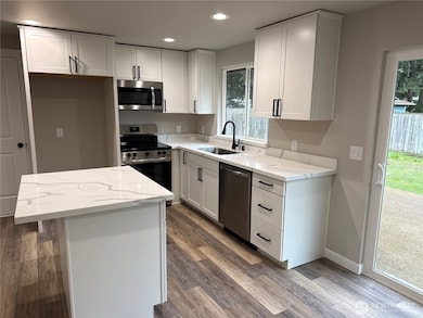 11676 Fry Ave SW, Port Orchard, WA 98367 - photo 6