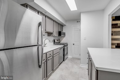 12311 Braxfield Ct unit 7, Rockville, MD 20852 - photo 4
