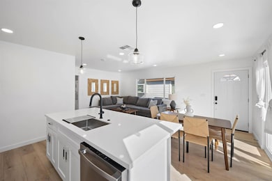 836 Island Ct, San Diego, CA 92109 - photo 7