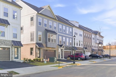 1011 Venifena Terrace SE, Leesburg, VA 20175 - photo 4